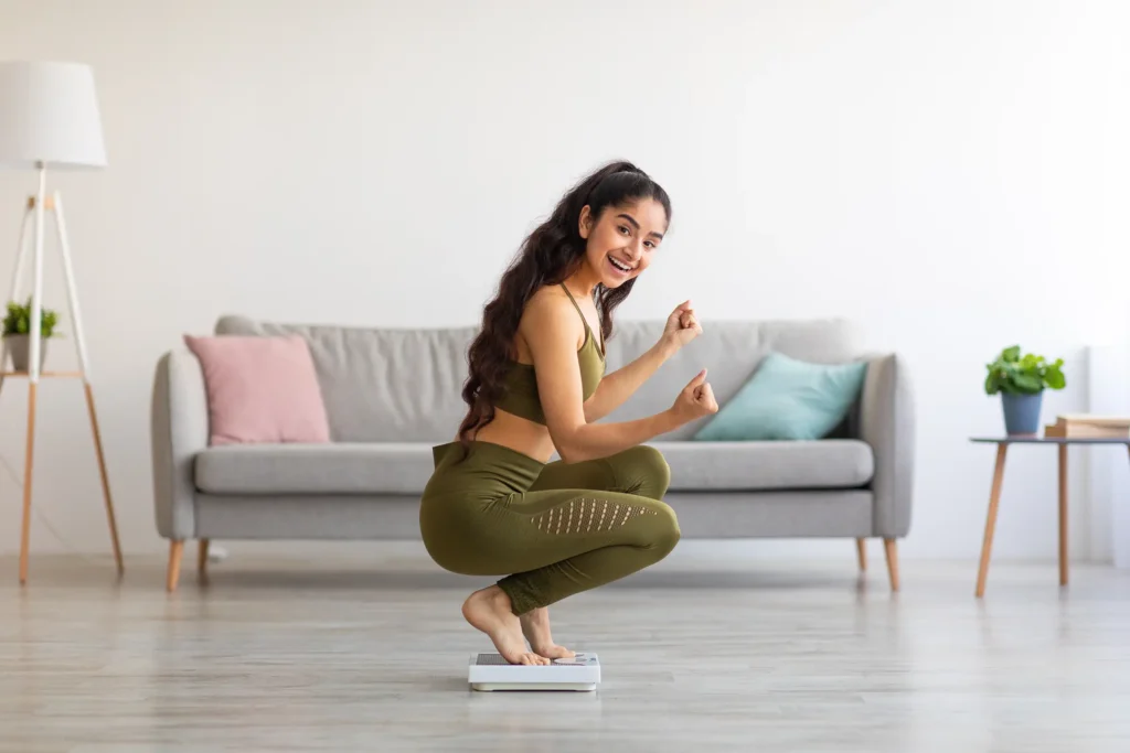 Keto coach helping woman over 40 with weight loss and hormones